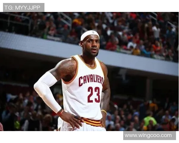 周伟专访：从青涩少年到篮球巨星的成长之路回顾