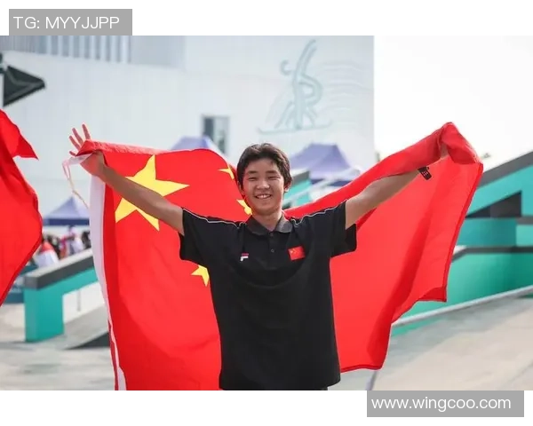 杭州飞盘队在滑板精英赛中以55分稳居积分榜首位